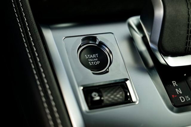 New 2026 Jaguar F-PACE R-Dynamic S image 44