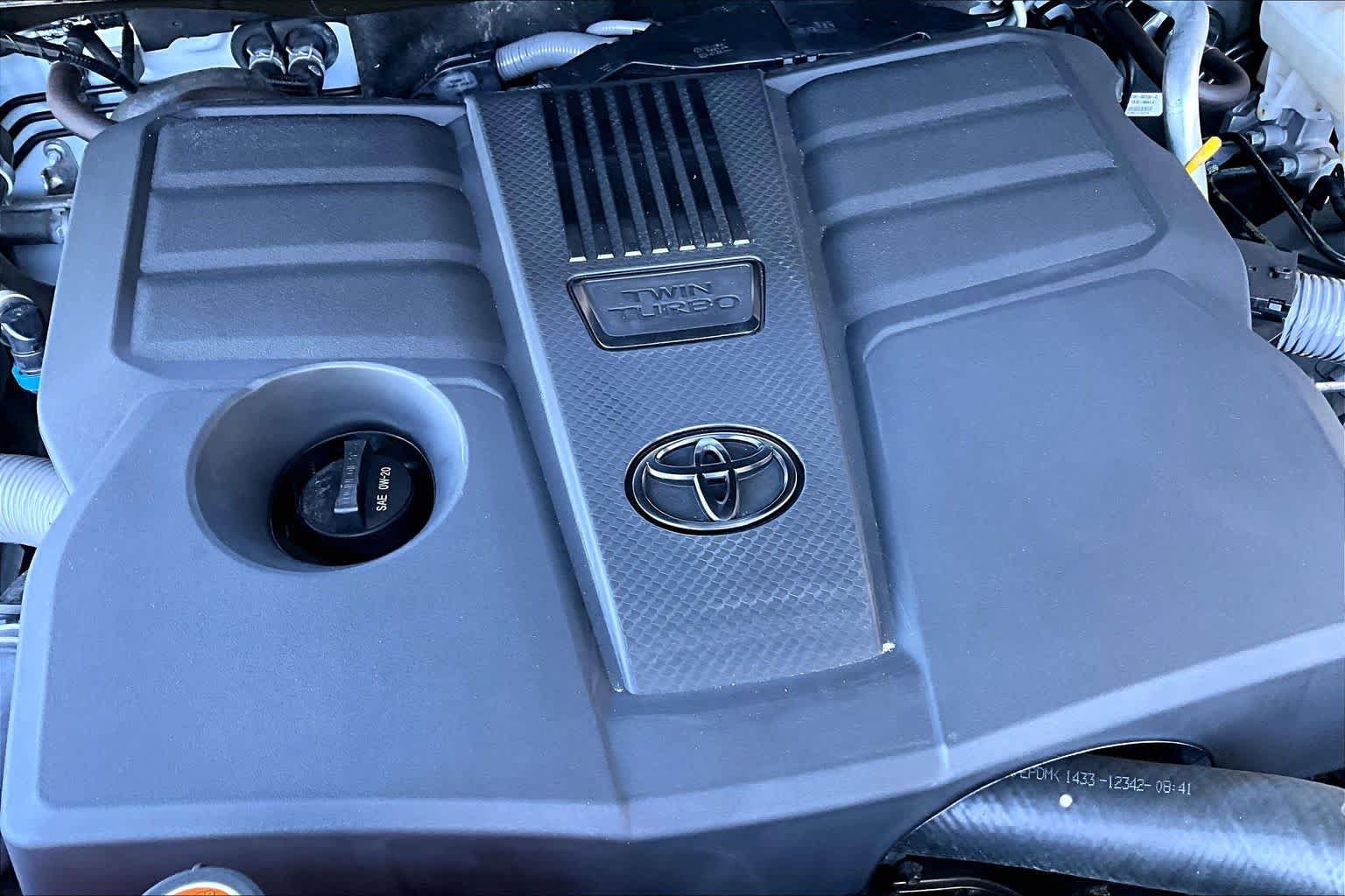 Used 2023 Toyota Tundra SR5 w/ TRD Off-Road Package AWD/4WD image 31