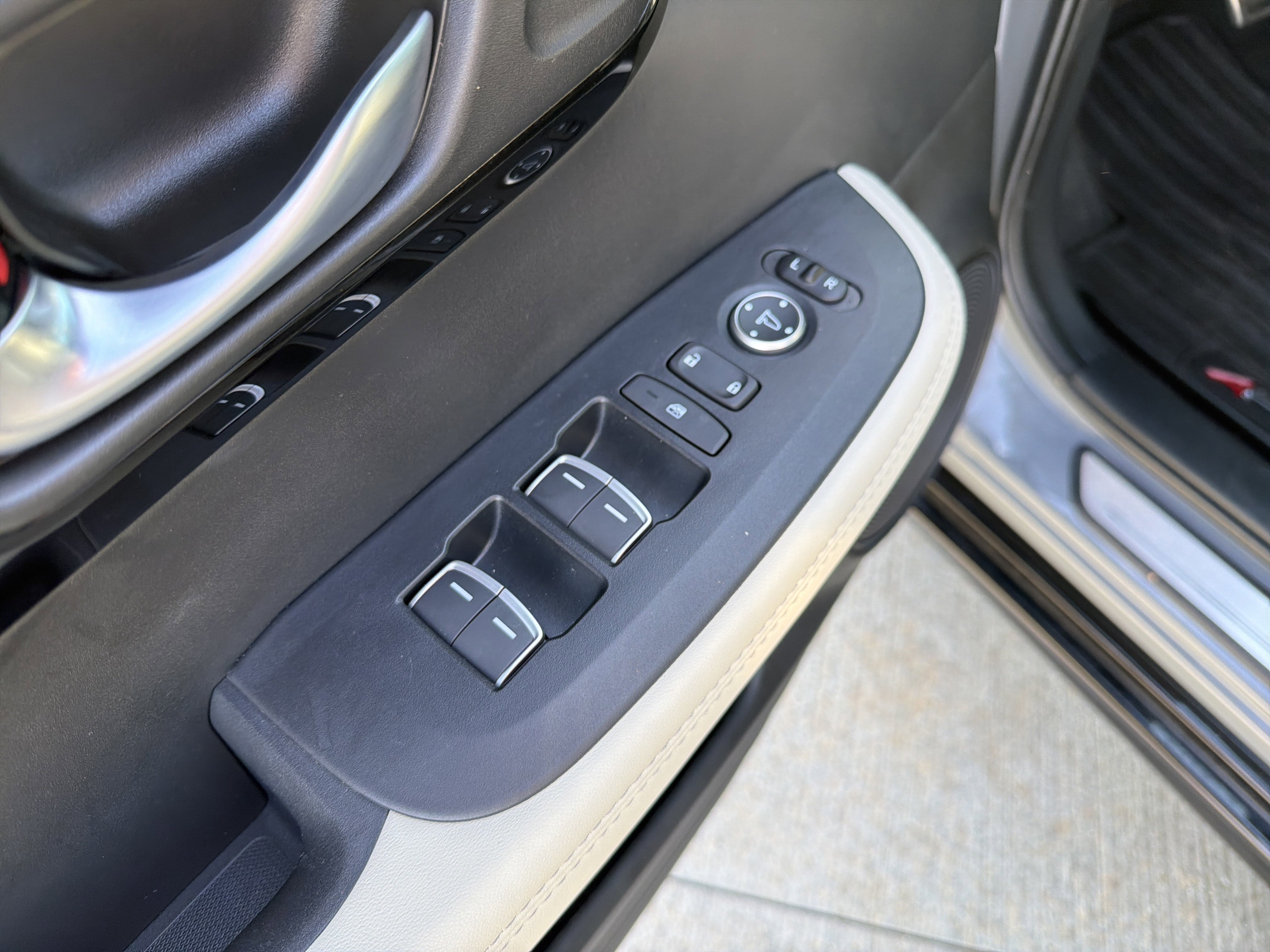 Certified 2025 Acura ADX A-Spec image 15