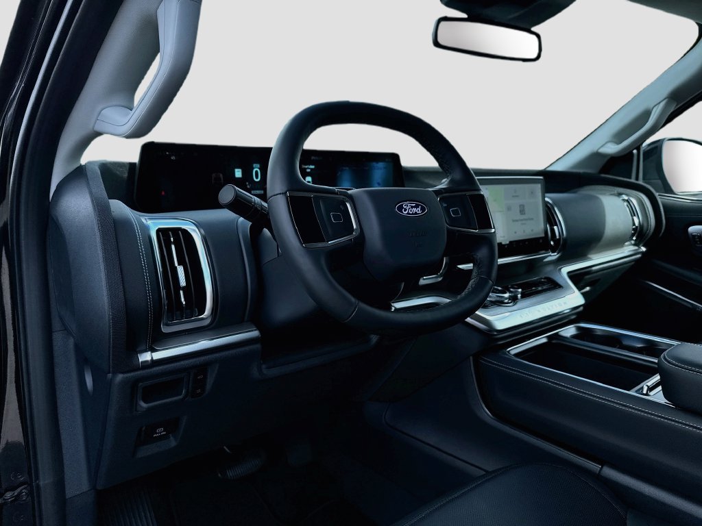 New 2027 Ford Expedition Platinum RWD image 9