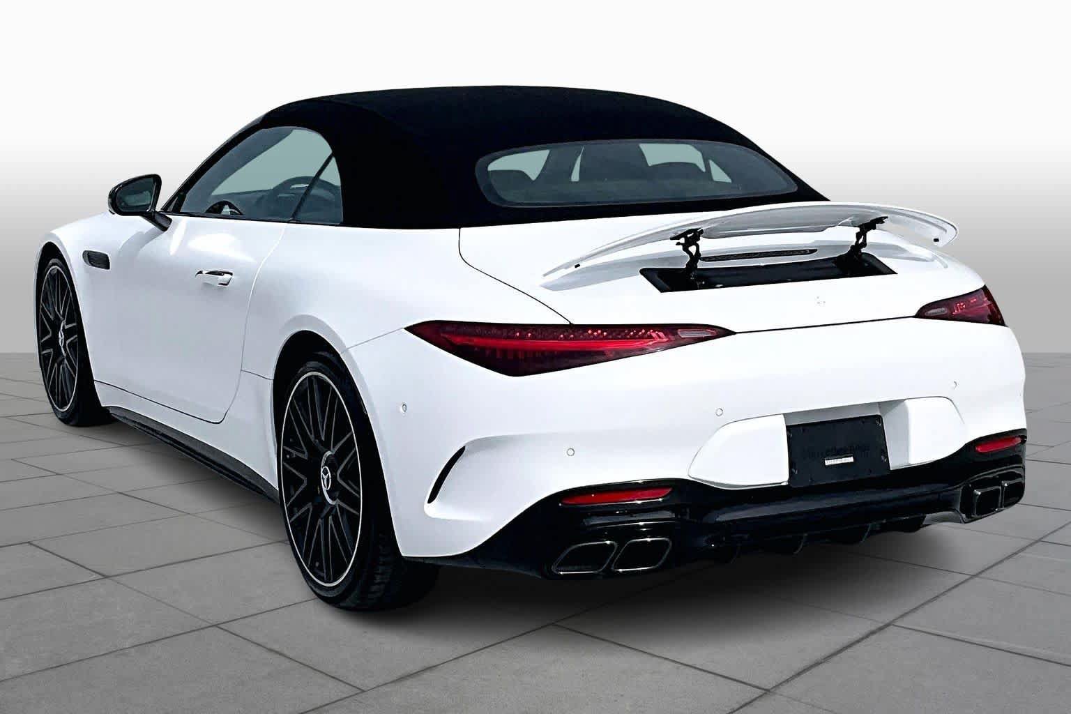 Used 2022 Mercedes-Benz SL 55 AMG 4MATIC image 11