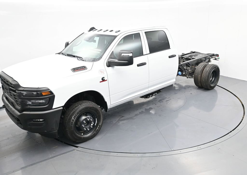 New 2026 RAM 3500 Tradesman image 18