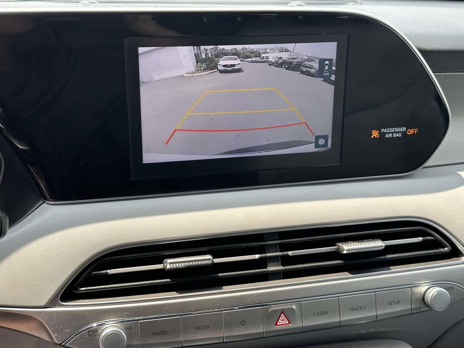 Used 2021 Hyundai Palisade SE FWD image 11