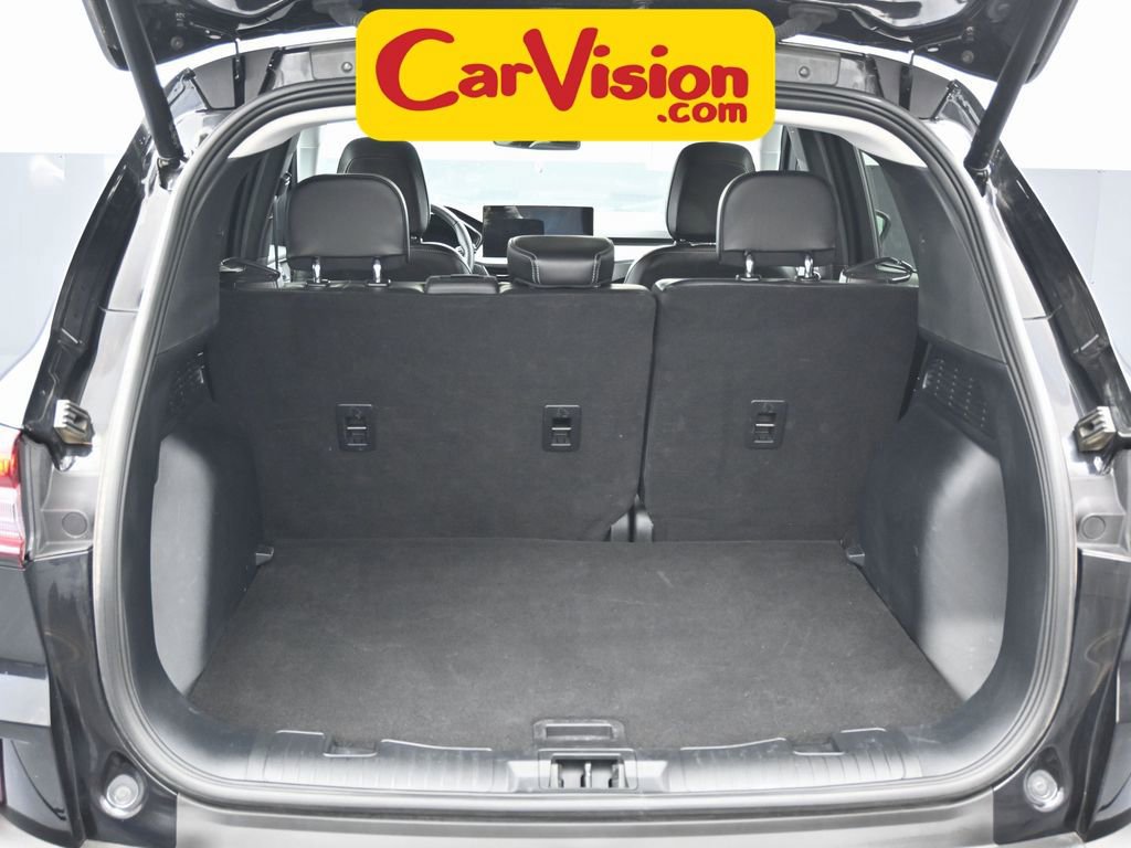 Used 2025 Ford Escape Platinum image 15