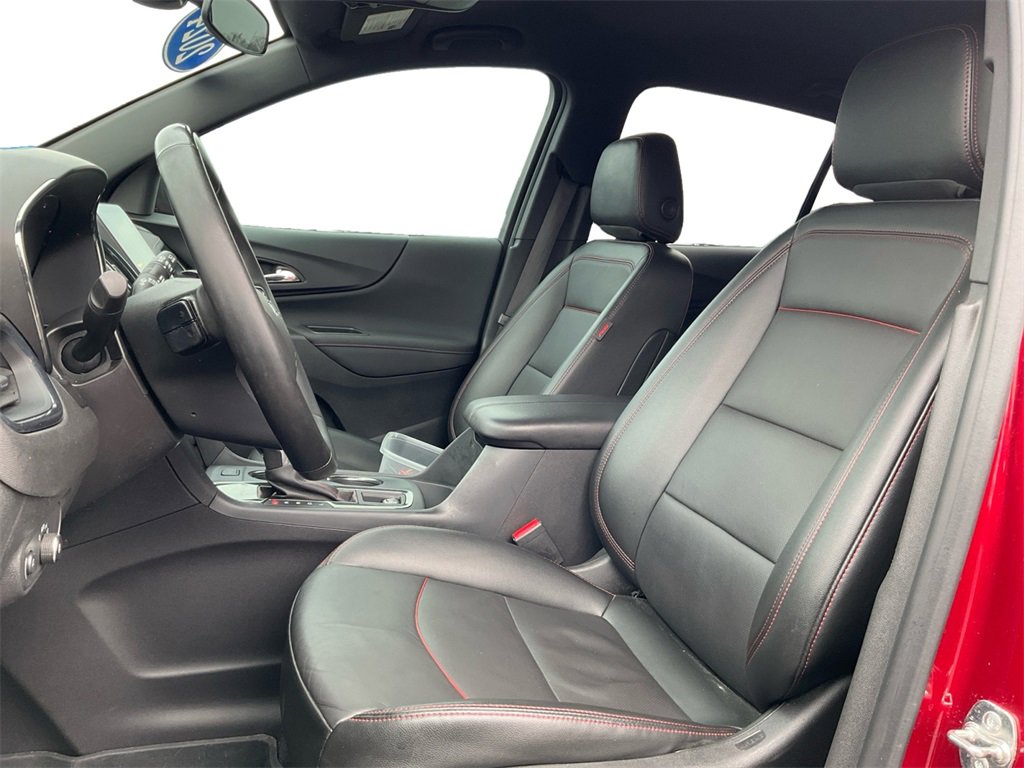 Used 2024 Chevrolet Equinox RS w/ RS Leather Package image 23