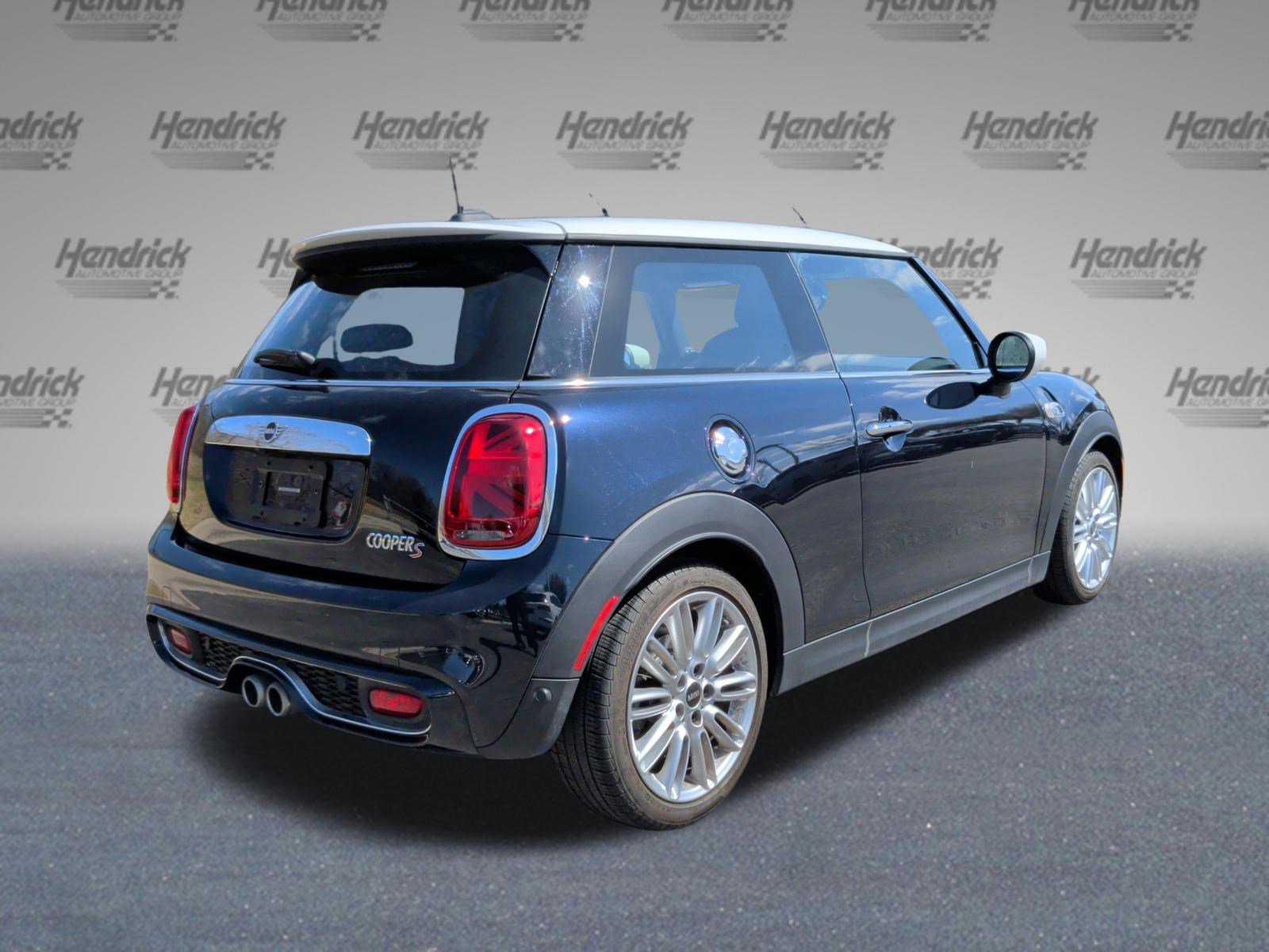 Used 2021 MINI Cooper S w/ Driver Assistance Package image 7