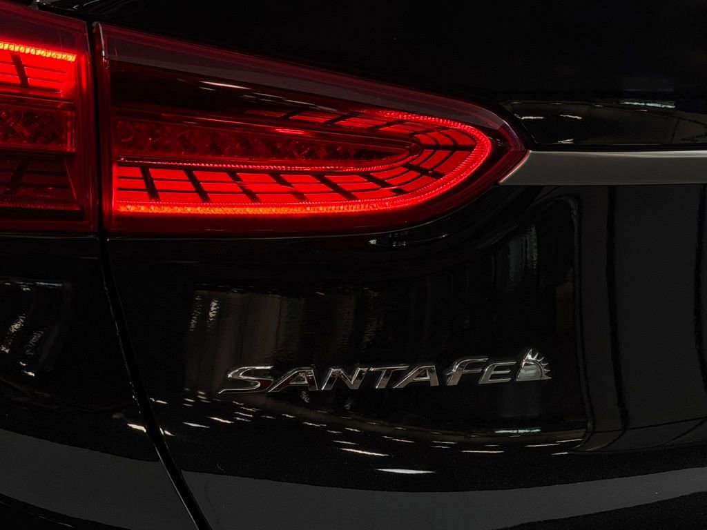 Used 2020 Hyundai Santa Fe SEL AWD/4WD image 19
