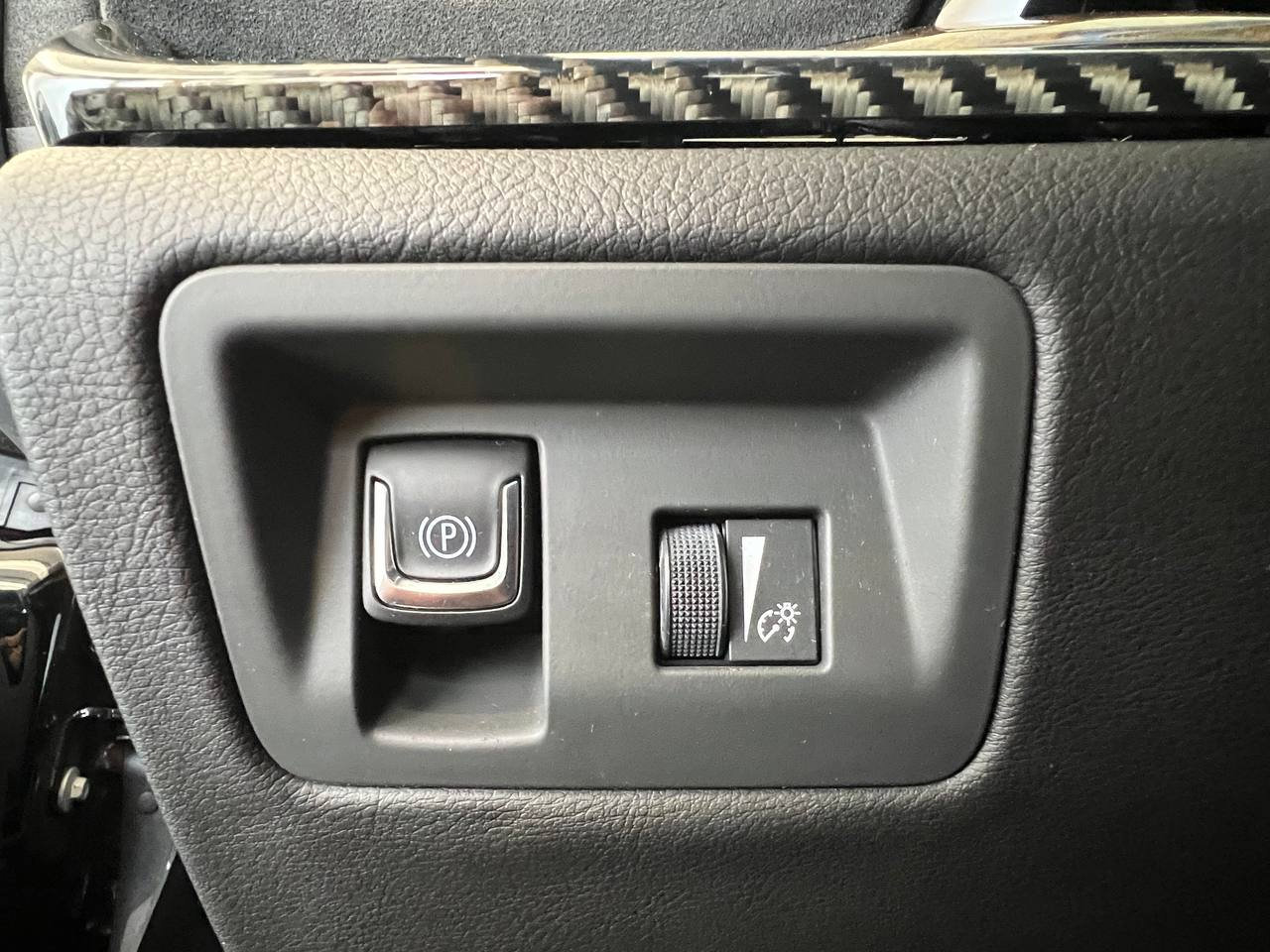 Used 2014 Cadillac ELR w/ Luxury Package image 20