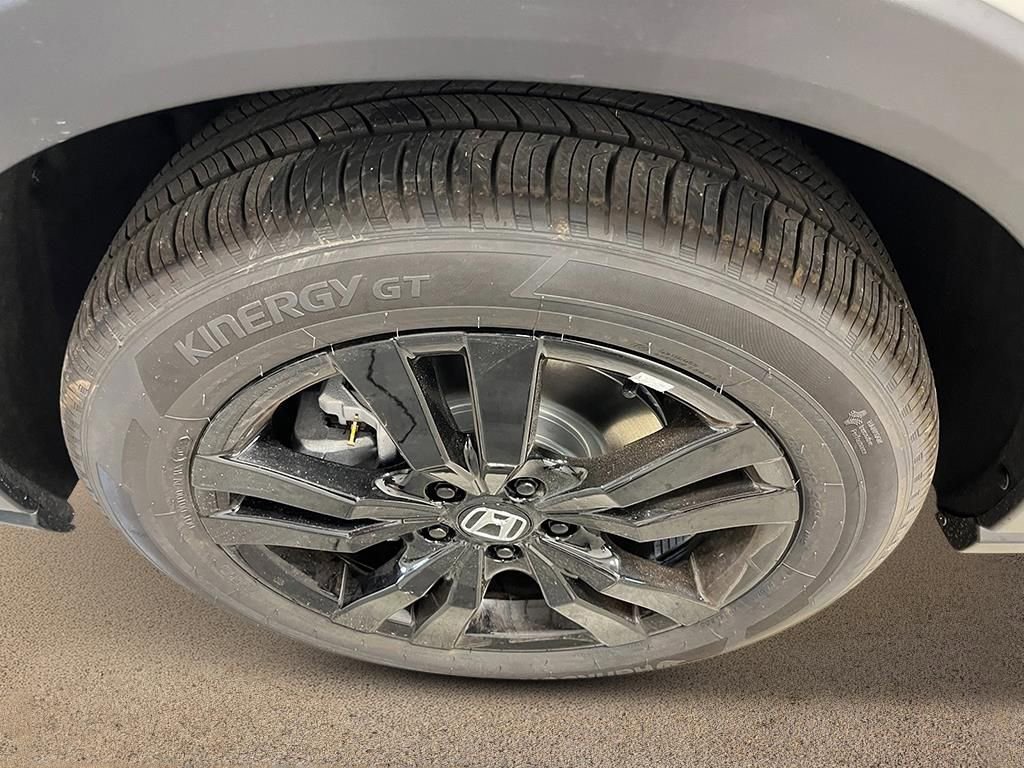 New 2026 Honda HR-V Sport image 11