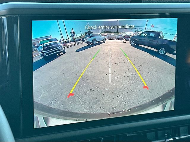 Used 2024 Jeep Wrangler Sport S image 13