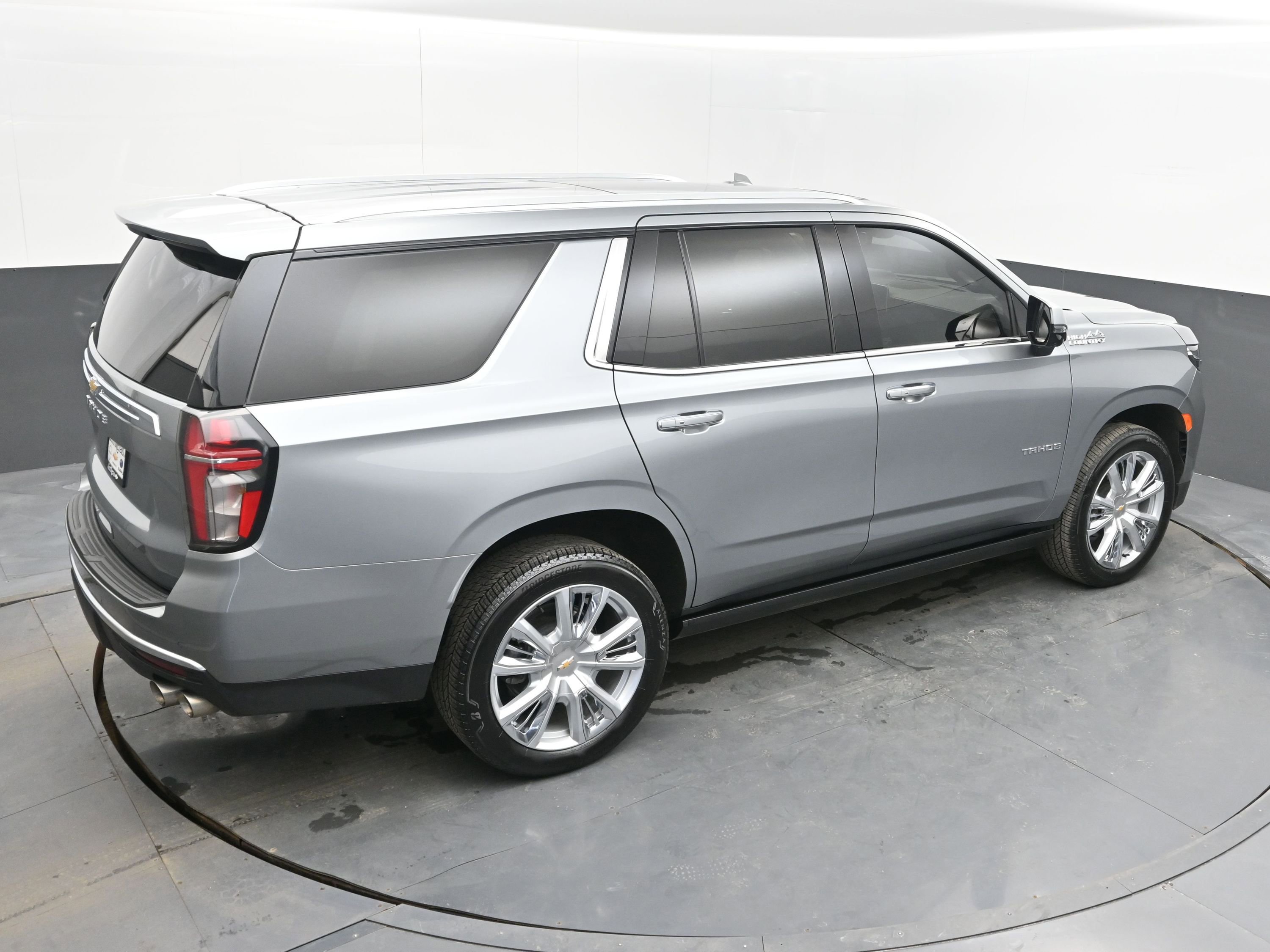 Certified 2024 Chevrolet Tahoe High Country w/ Premium Package image 52