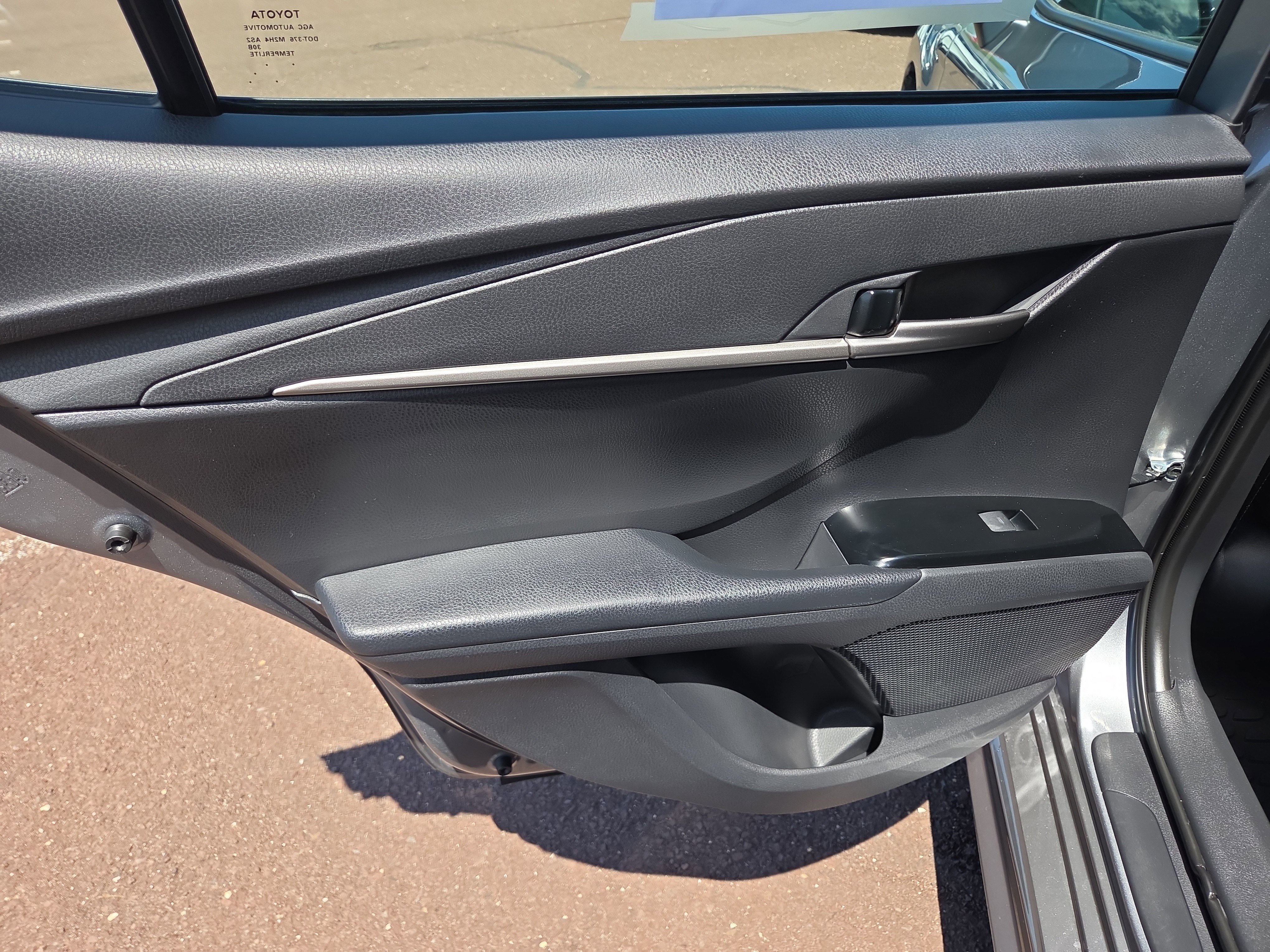 Certified 2026 Toyota Camry SE FWD image 19