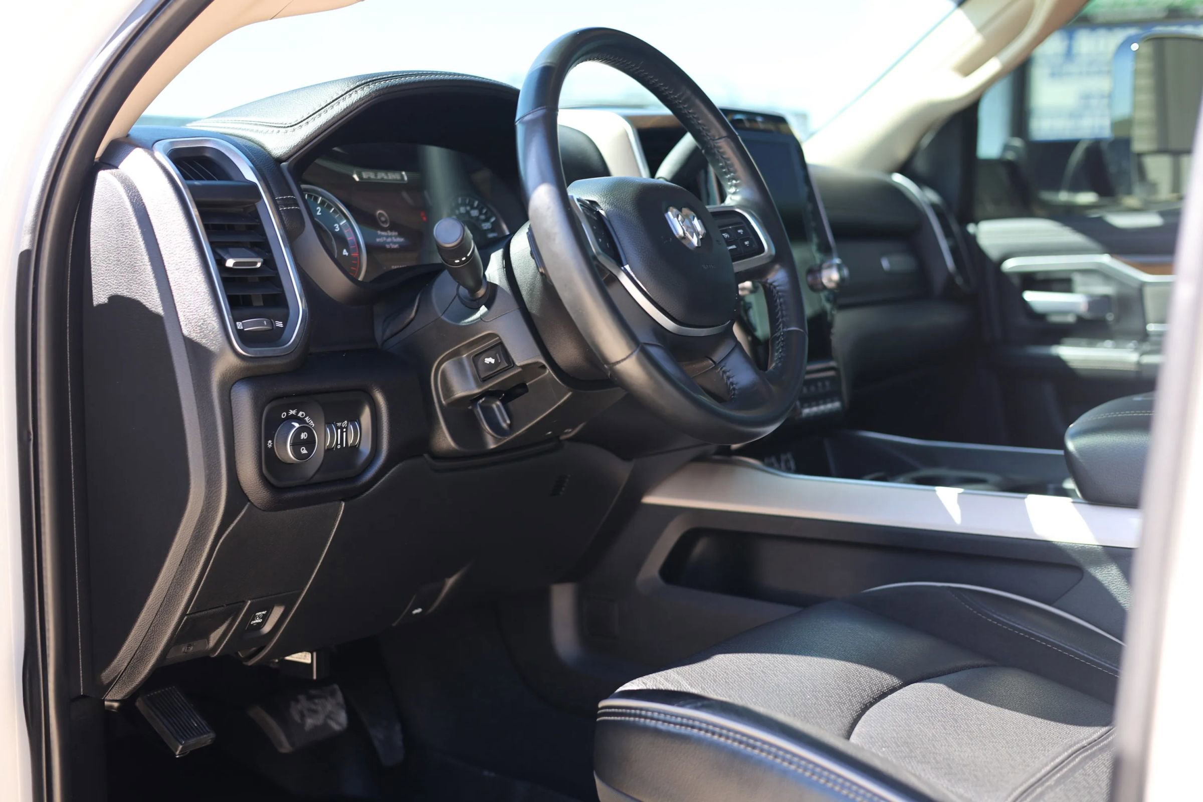 Used 2022 RAM 2500 Laramie image 19