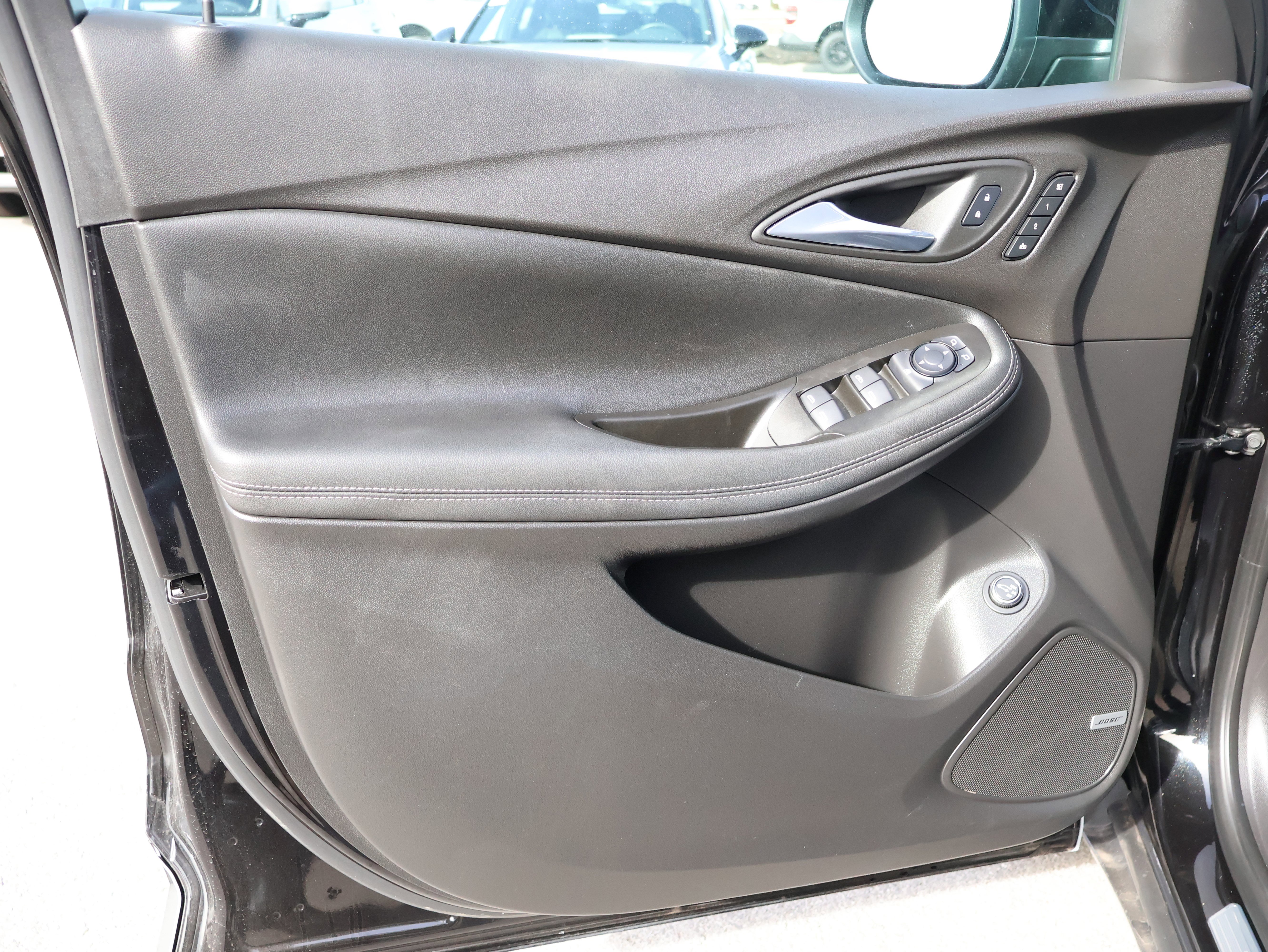 Used 2022 Buick Encore GX Essence w/ Advanced Technology Package image 21