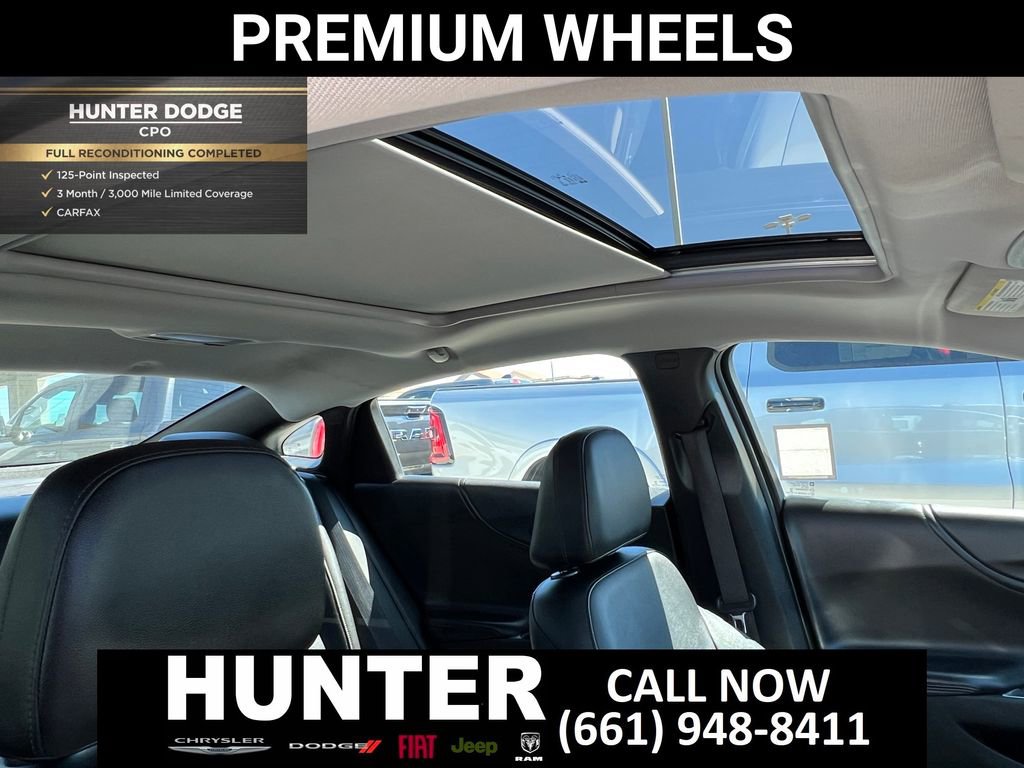Used 2018 Chevrolet Malibu Premier w/ Premier Sun and Wheel Package image 14