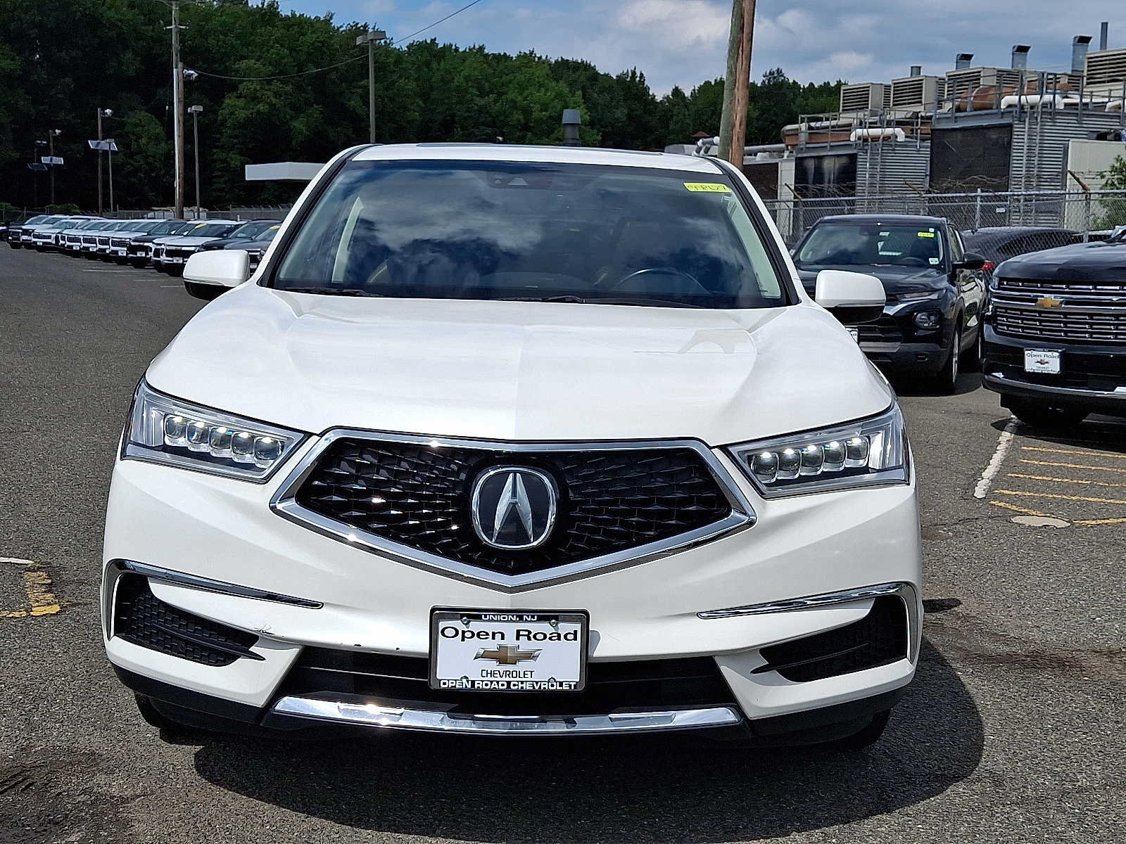 Used 2020 Acura MDX w/ Technology Package AWD/4WD image 2