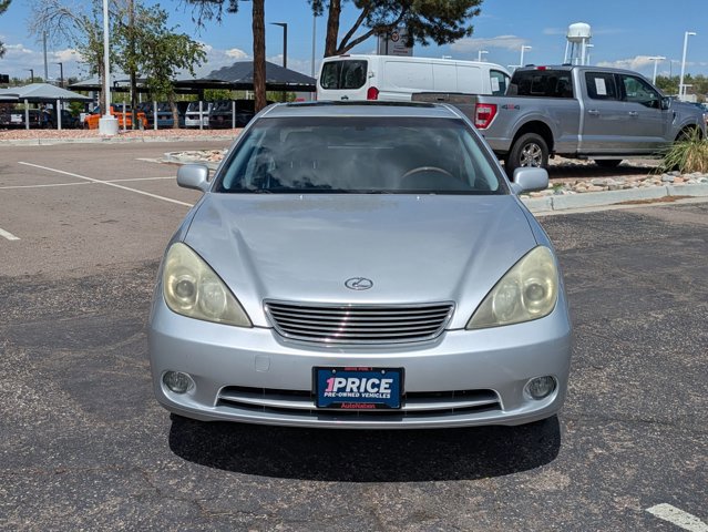 Used 2005 Lexus ES 330 FWD image 2