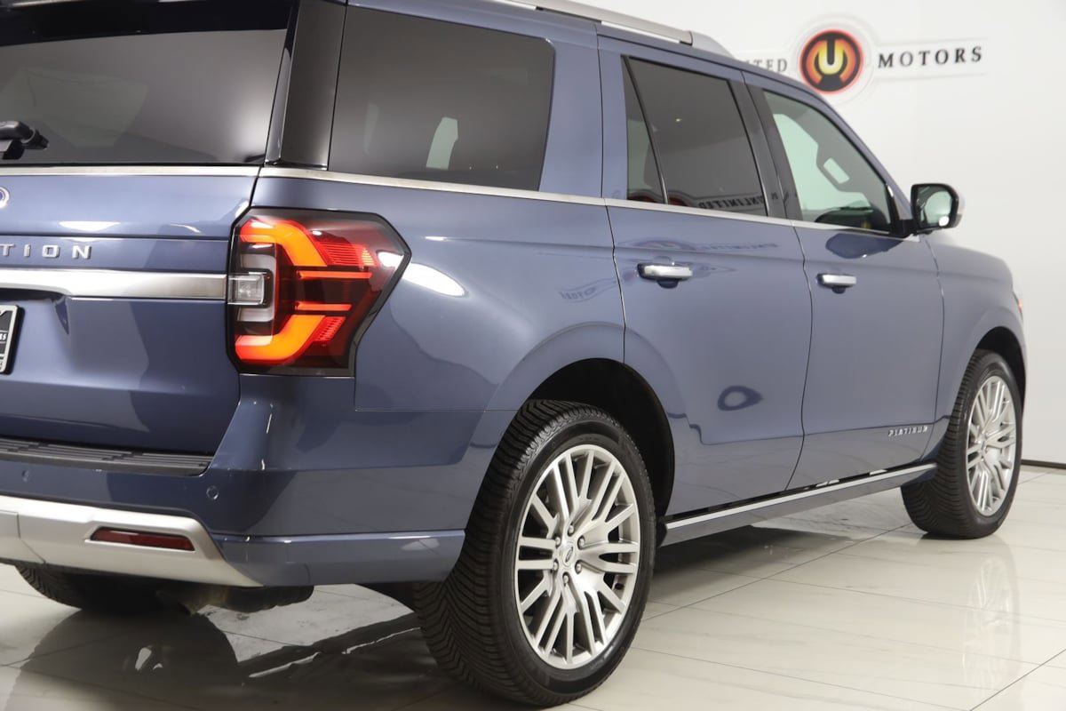 Used 2023 Ford Expedition Platinum AWD/4WD image 45