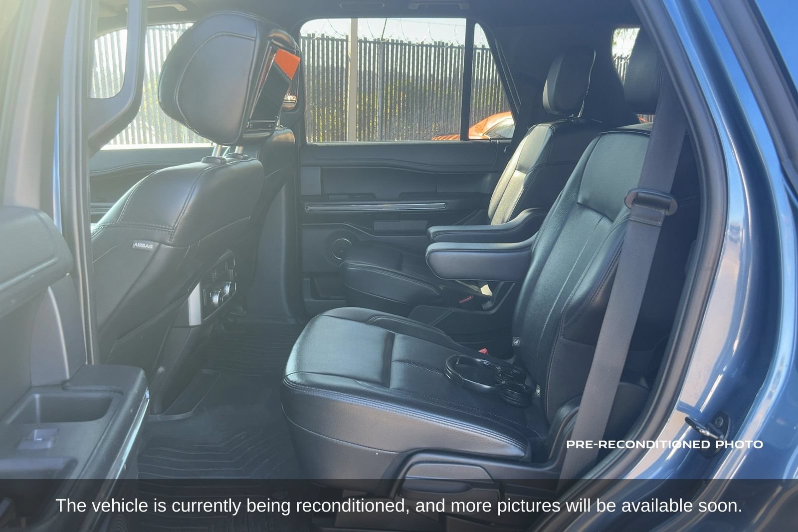 Used 2020 Ford Expedition XLT w/ Equipment Group 202A RWD image 12