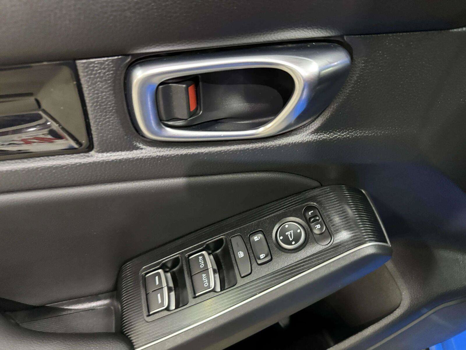 Used 2022 Honda Civic Sport Touring image 22