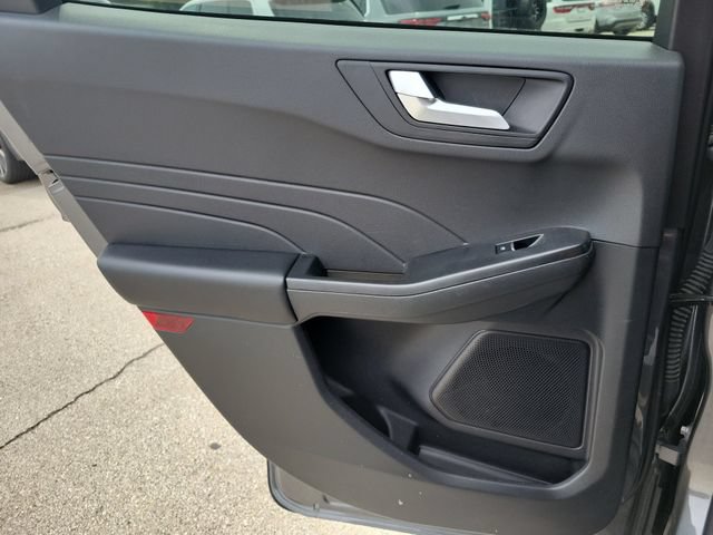 Used 2025 Ford Escape ST-Line AWD/4WD image 15