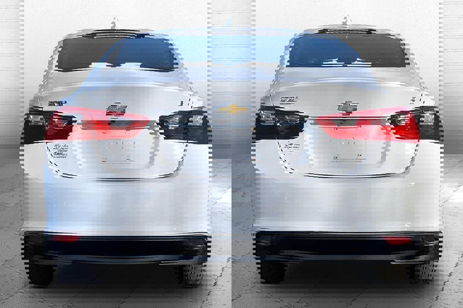 Used 2018 Chevrolet Malibu LT image 3