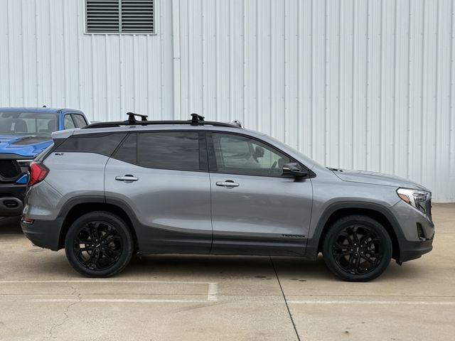 Used 2020 GMC Terrain SLT w/ Preferred Package AWD/4WD image 3