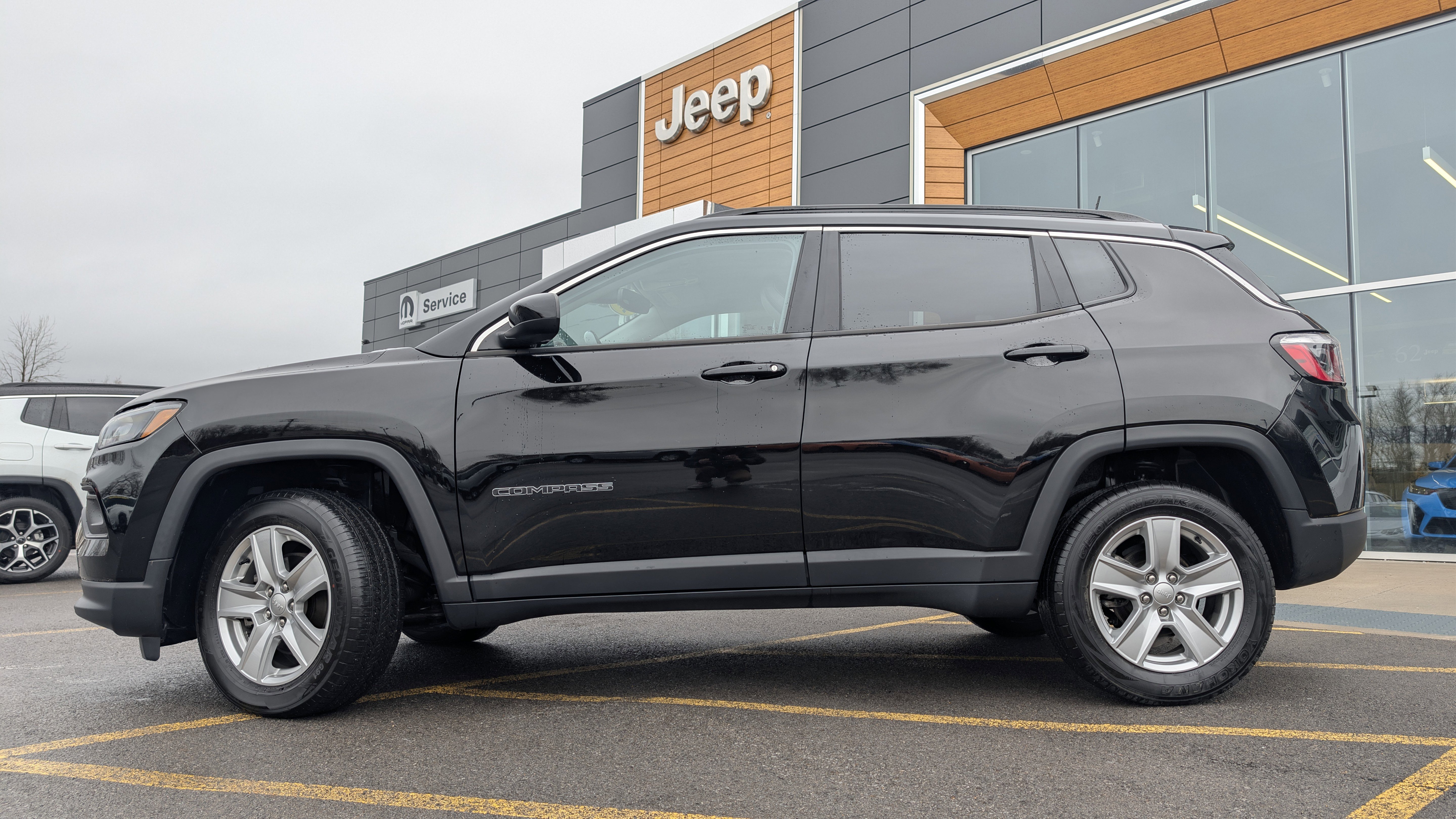 Used 2022 Jeep Compass Latitude w/ Convenience Group image 8