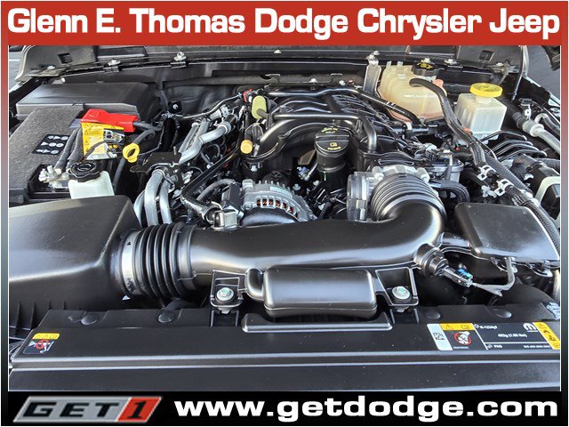 Certified 2022 Jeep Gladiator Willys image 16