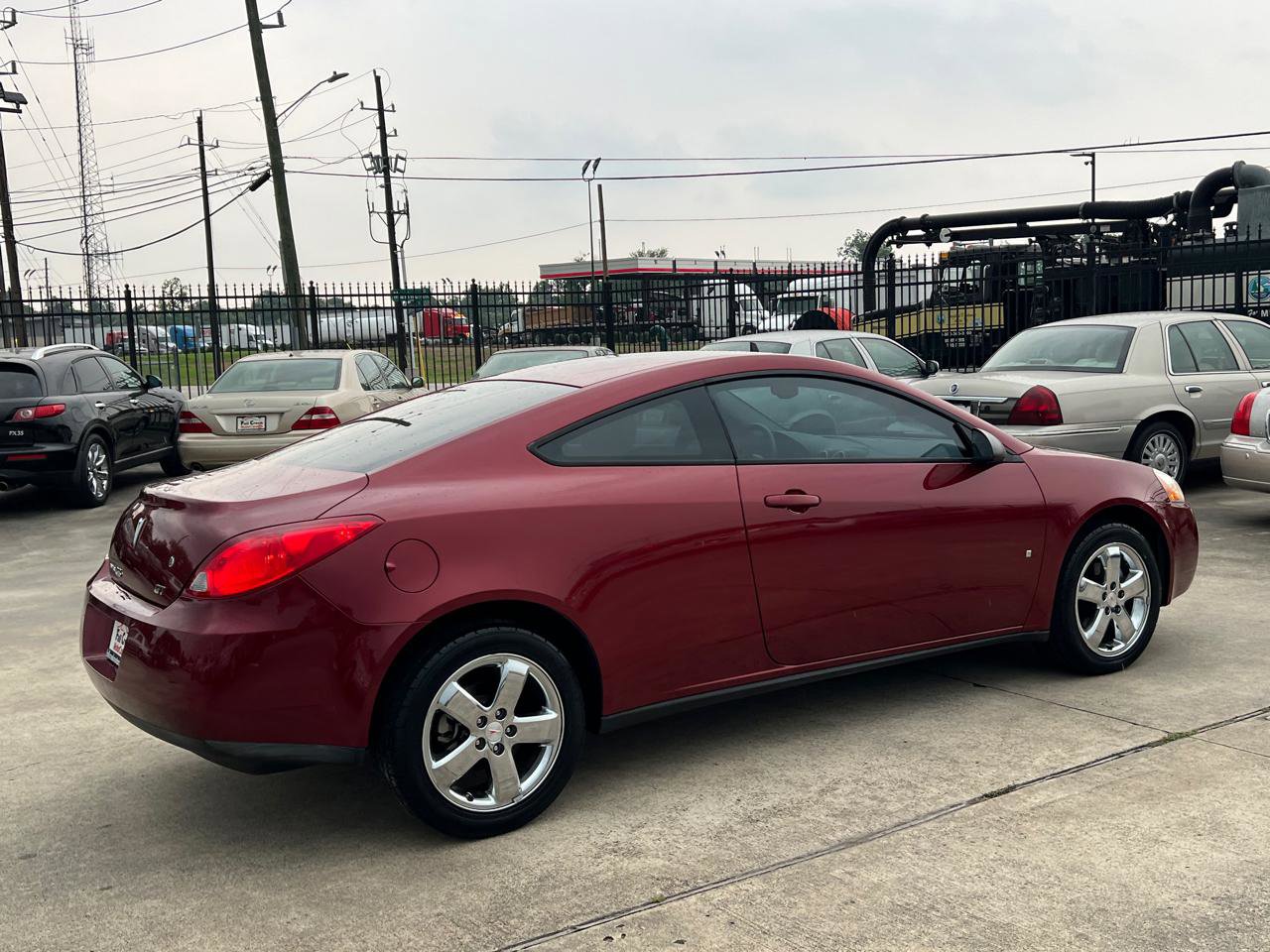 Used 2009 Pontiac G6 GT image 7