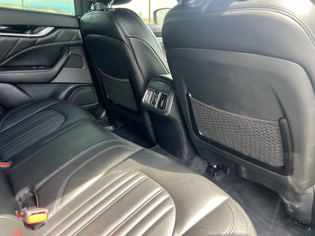 Used 2019 Maserati Levante image 35