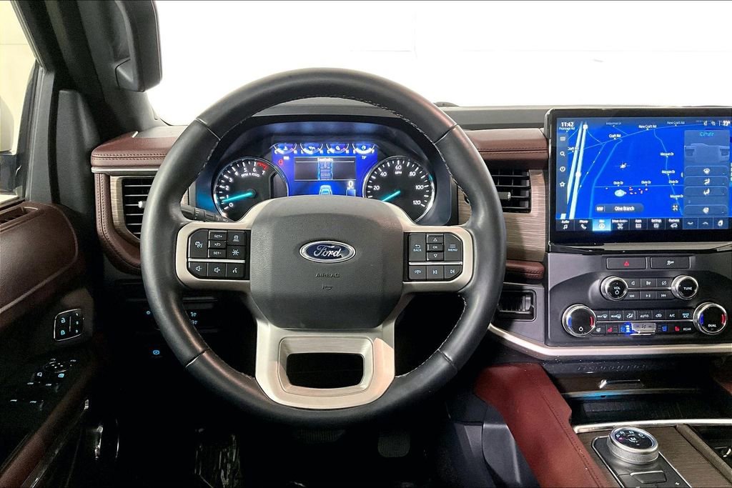 Used 2022 Ford Expedition Max Limited AWD/4WD image 5