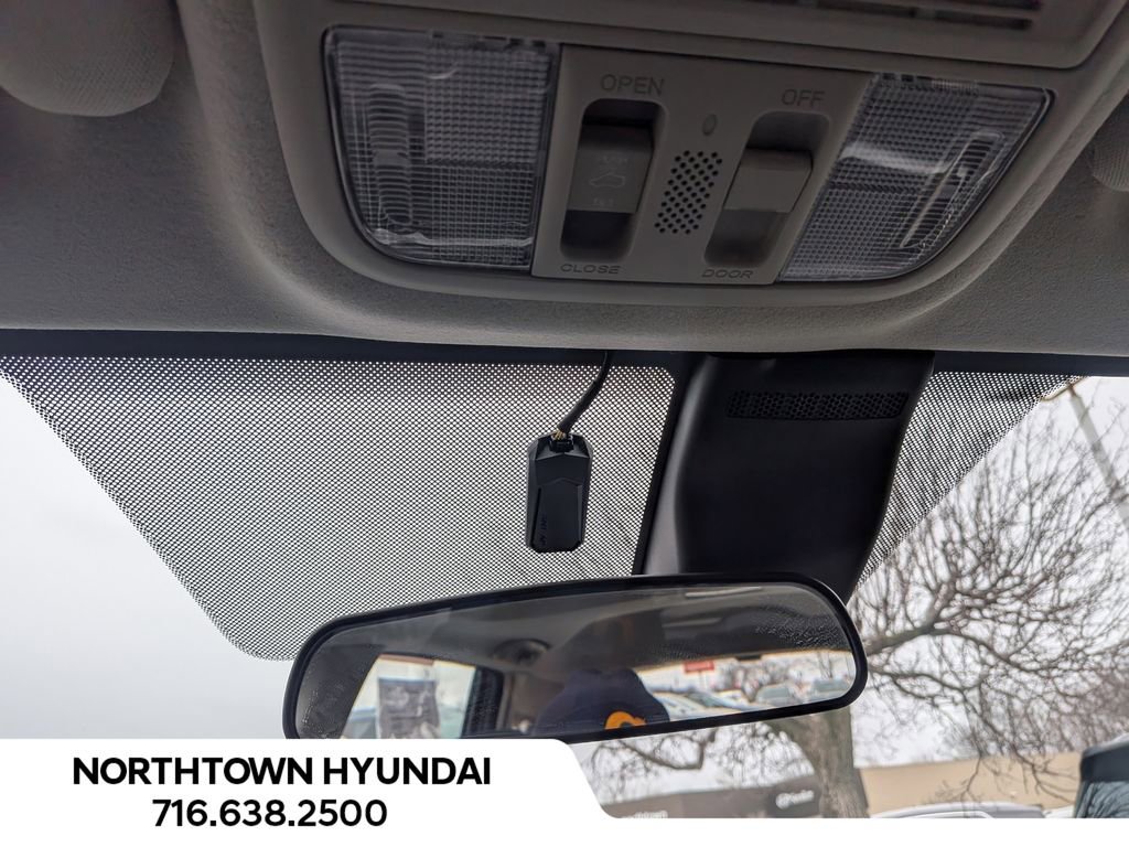 Used 2020 Honda Fit EX image 25