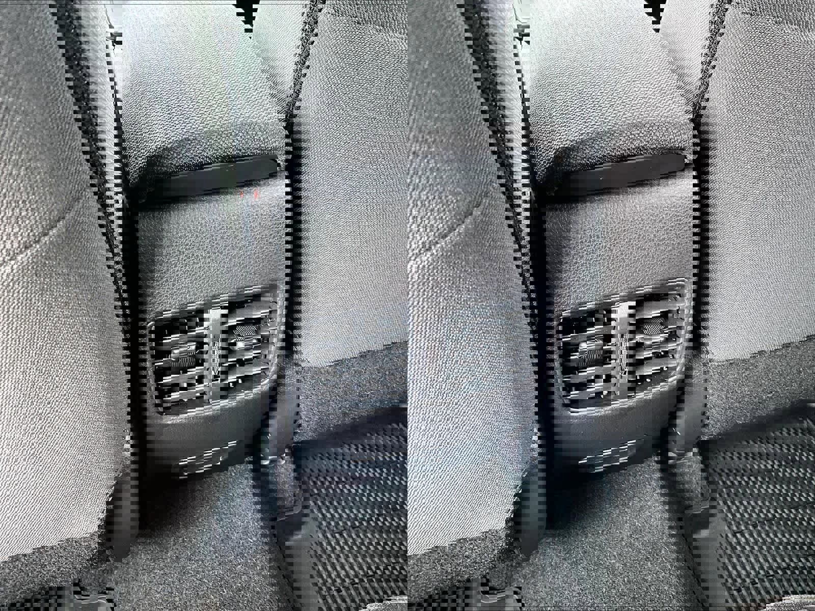 Used 2026 Toyota Corolla Cross LE w/ Moonroof Package image 28