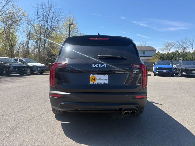 Certified 2022 Kia Telluride SX w/ SX Prestige Package AWD/4WD image 4