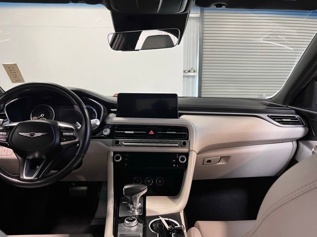 Used 2025 Genesis G70 2.5T RWD image 18