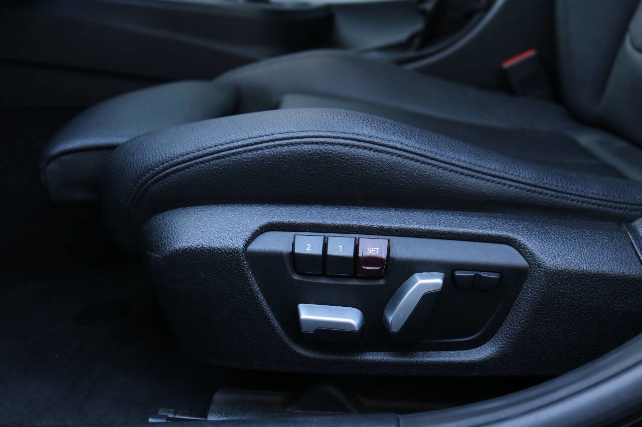 Used 2016 BMW 328i Sedan image 40