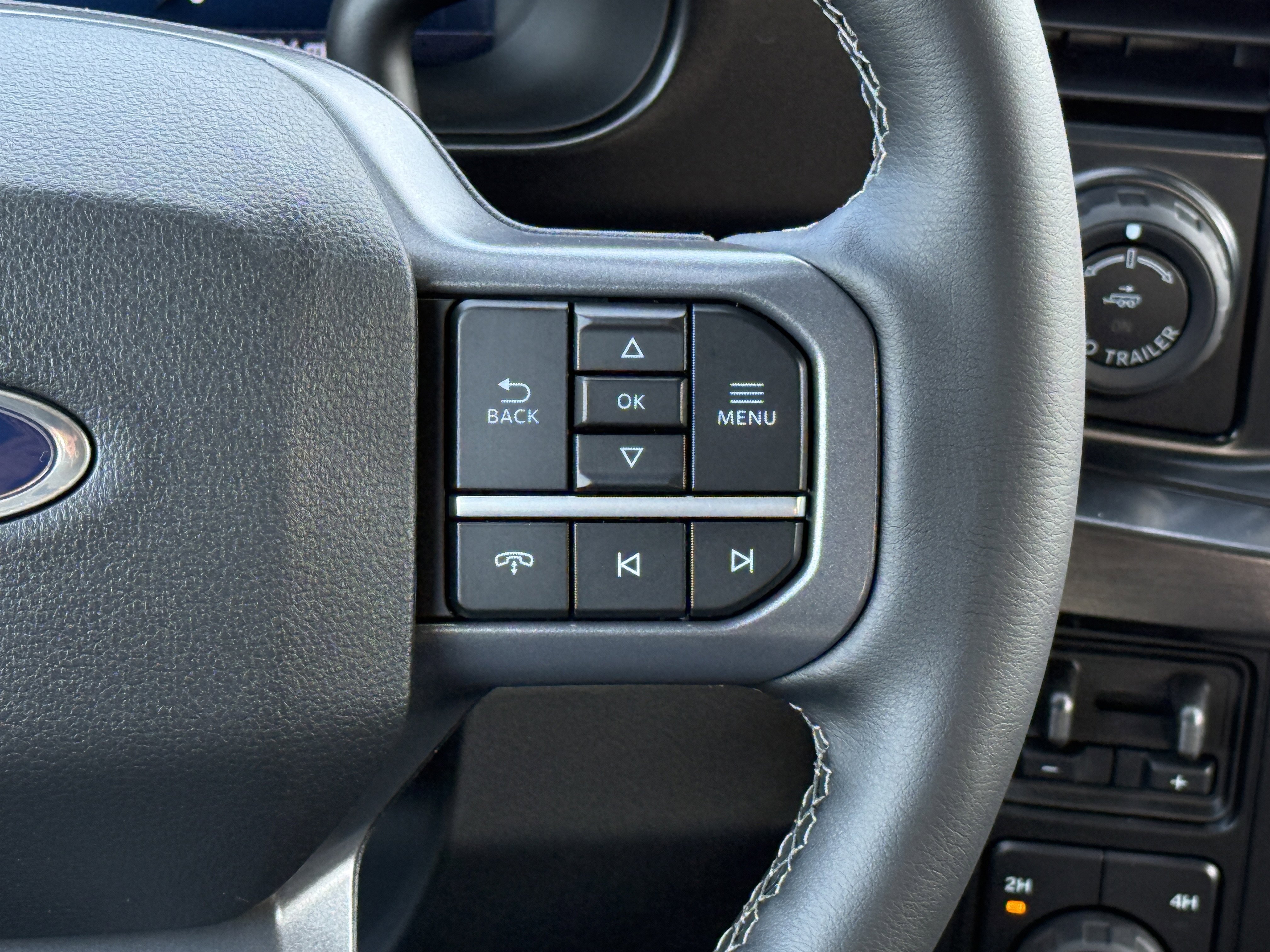 New 2026 Ford F350 Lariat AWD/4WD image 4