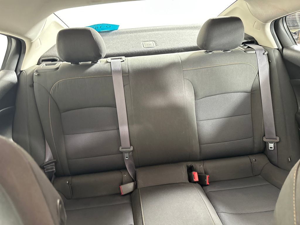 Used 2017 Chevrolet Cruze LS FWD image 25