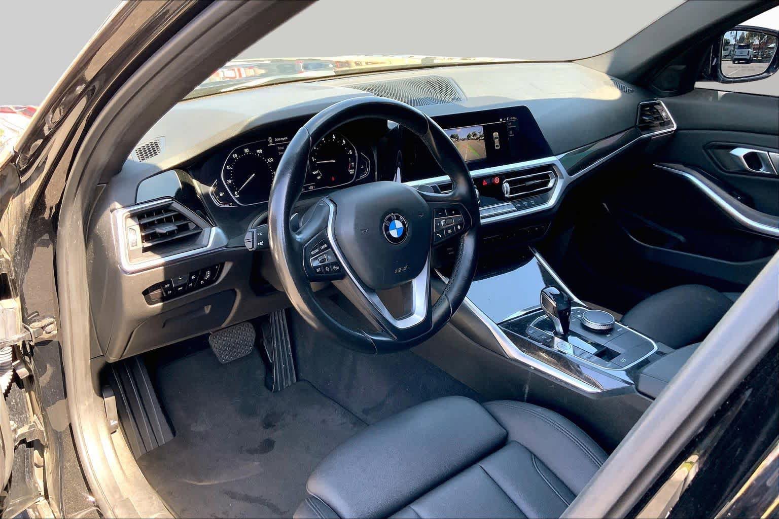 Used 2021 BMW 330i Sedan RWD image 16