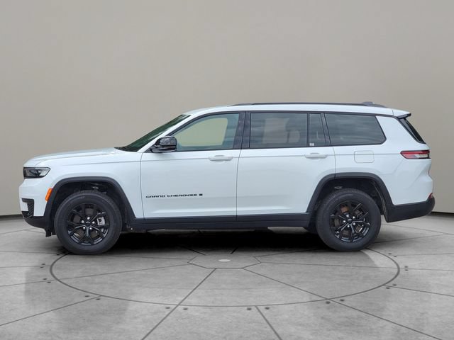 Certified 2024 Jeep Grand Cherokee L Laredo AWD/4WD image 9