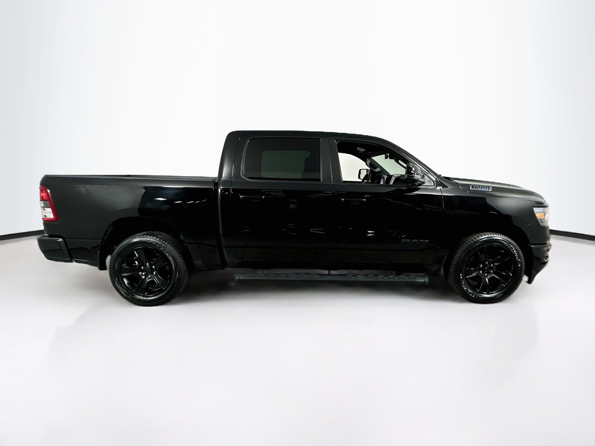 Used 2023 RAM 1500 Big Horn RWD image 4