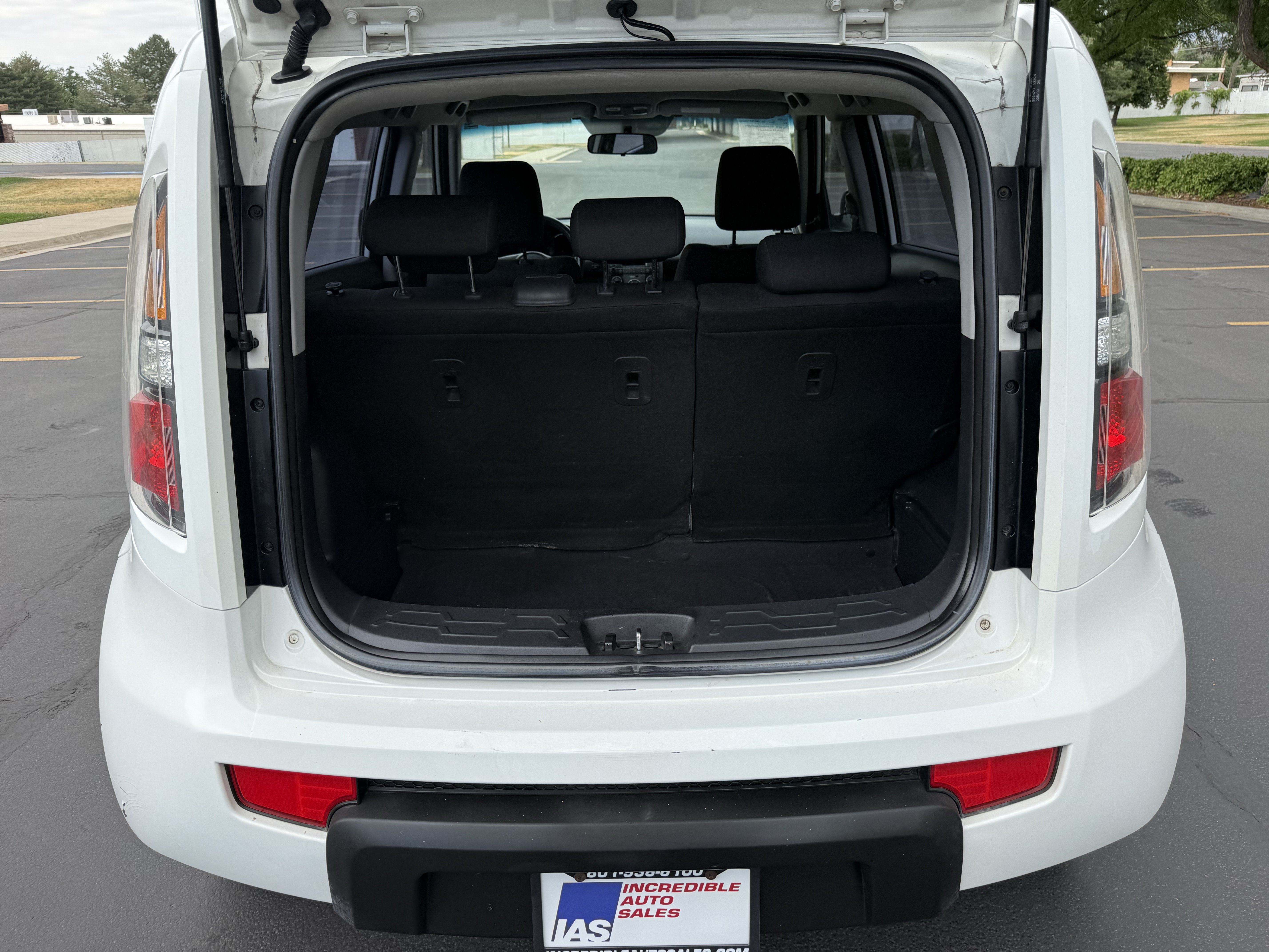 Used 2010 Kia Soul FWD image 19