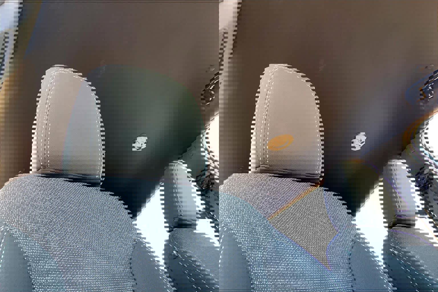 Used 2025 Chevrolet Traverse LT image 14