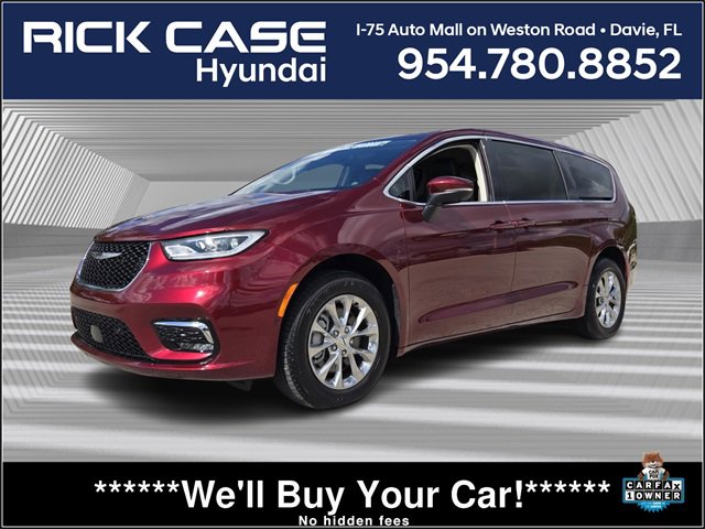 Used 2023 Chrysler Pacifica Touring-L