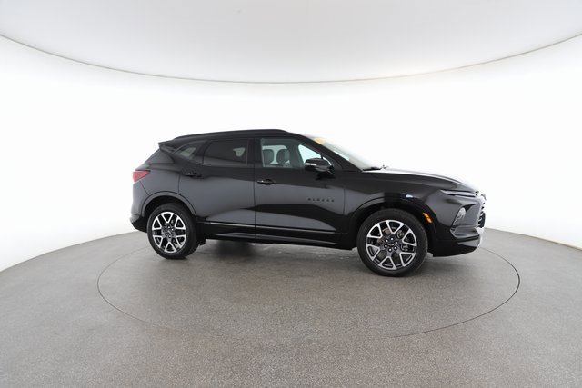 Used 2025 Chevrolet Blazer RS image 24