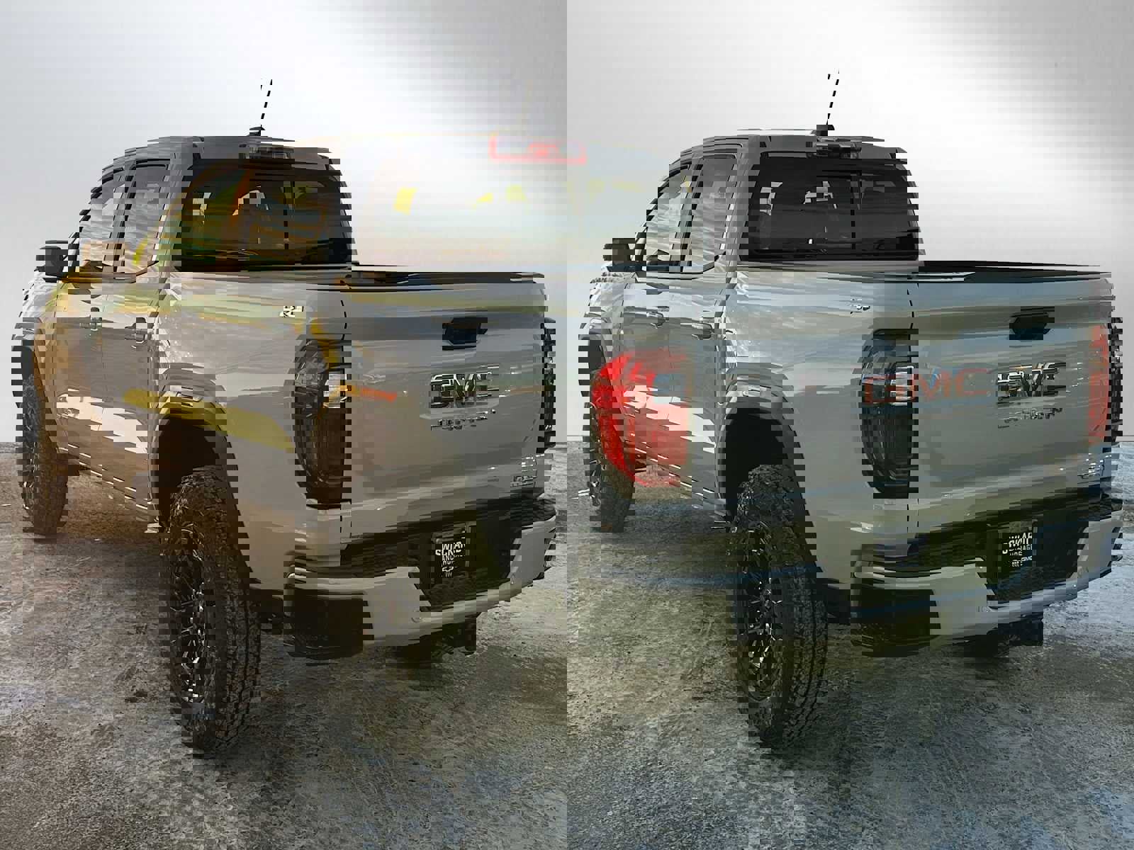 New 2026 GMC Canyon Elevation w/ Convenience Package image 5