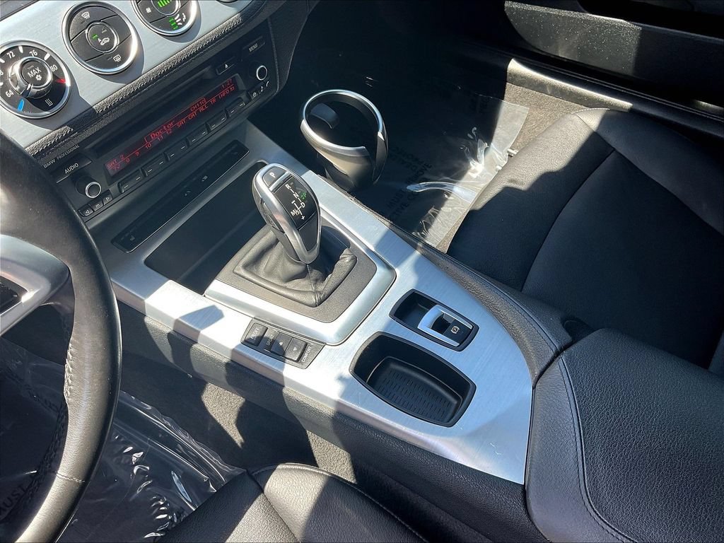 Used 2012 BMW Z4 sDrive28i RWD image 15