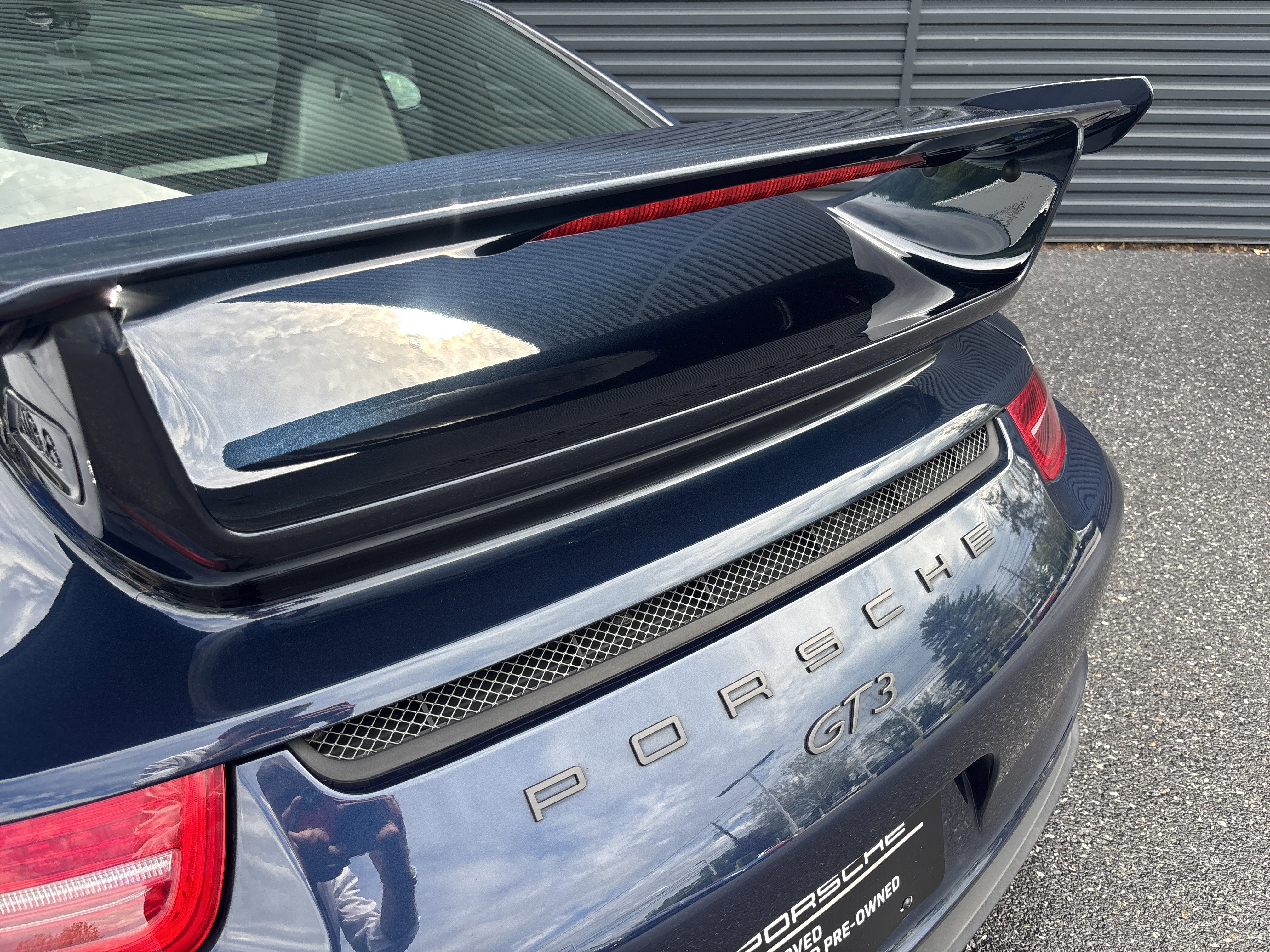 Used 2015 Porsche 911 GT3 RWD image 12