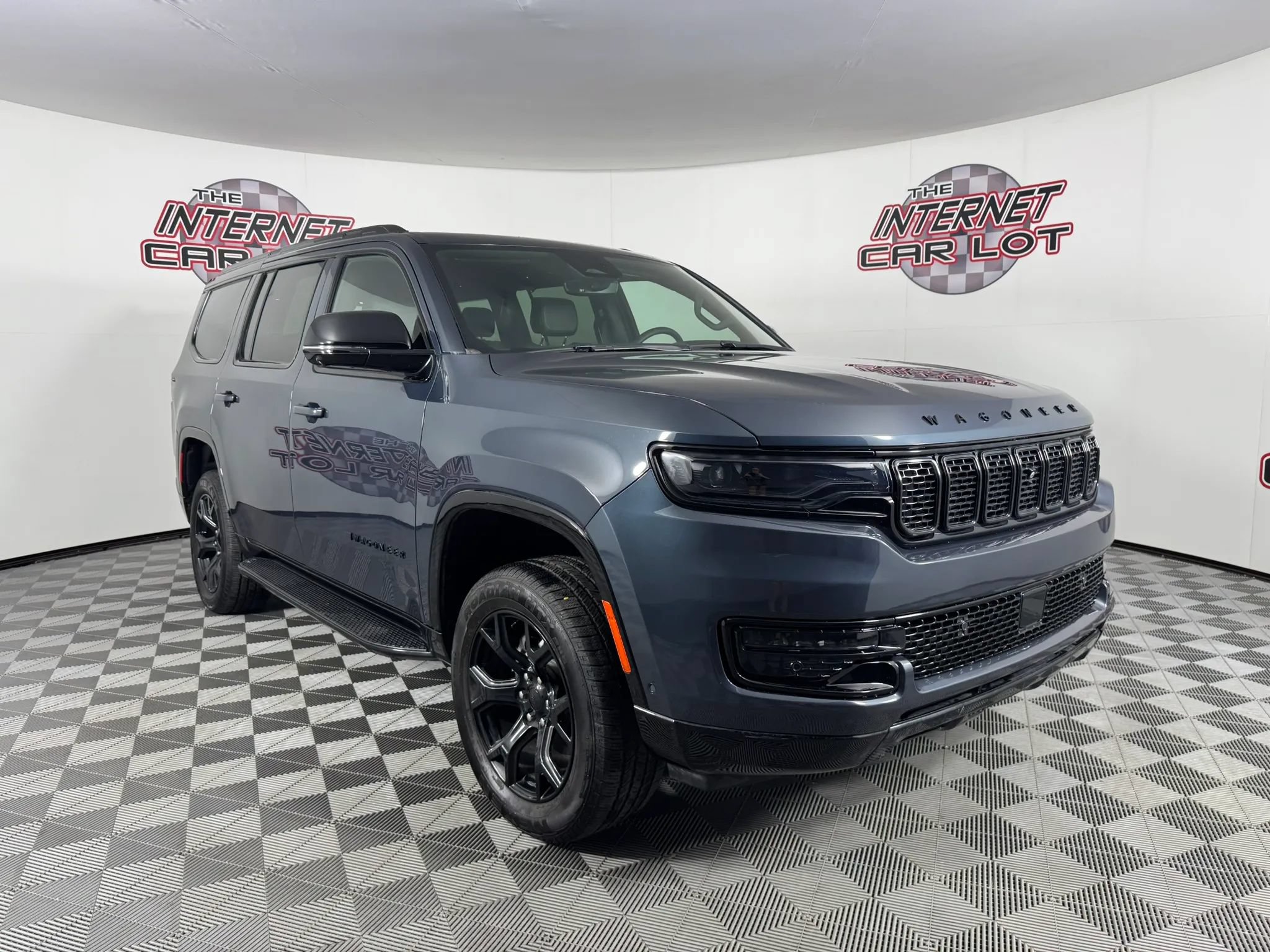 Used 2024 Jeep Wagoneer Series II w/ Convenience Group I AWD/4WD image 9